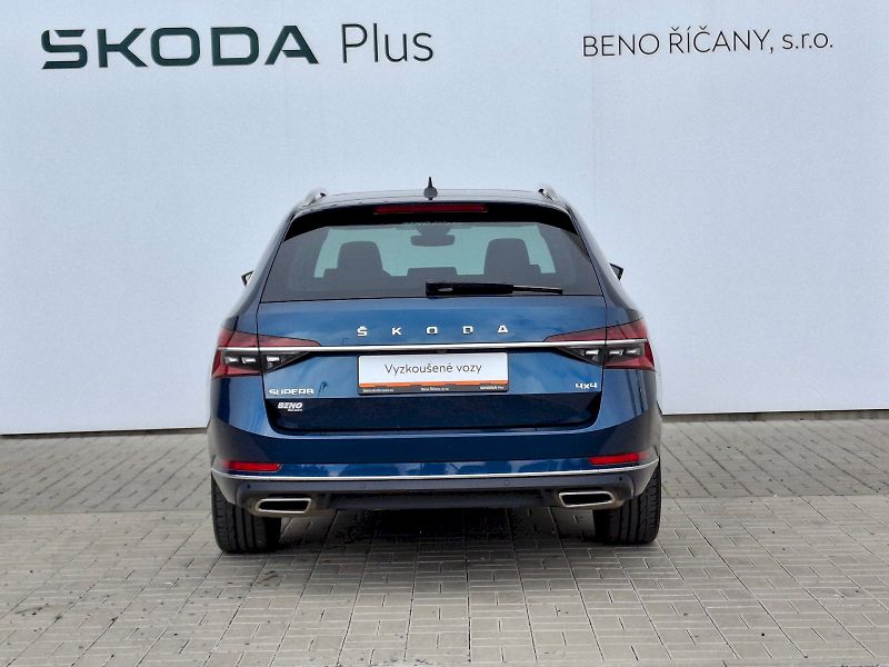 Škoda Superb (2023) Combi Style Extra DSG 4x4 2,0T - fotka 13 z 35