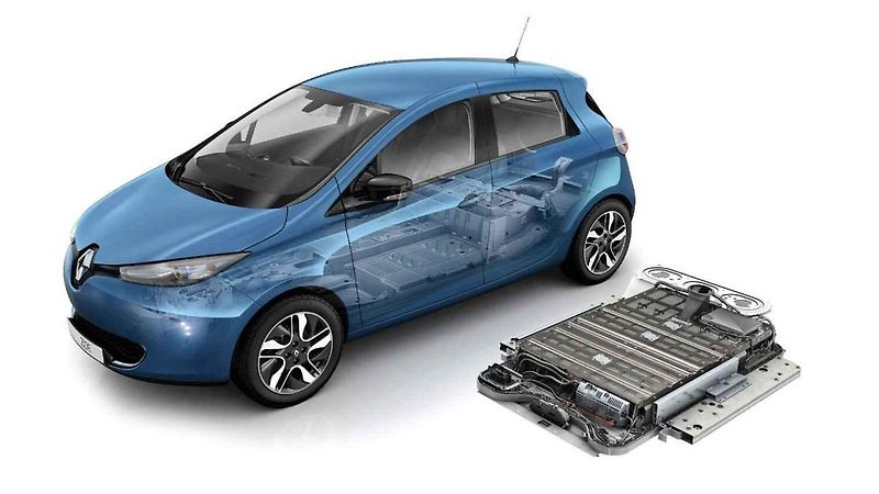 Renault testuje uhašení elektromobilu po zapálení jeho interiéru