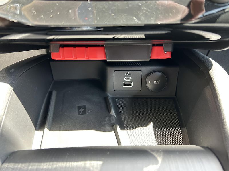 Ford Kuga Top Edition 2.5 HEV 132 kW - fotka 36 z 37