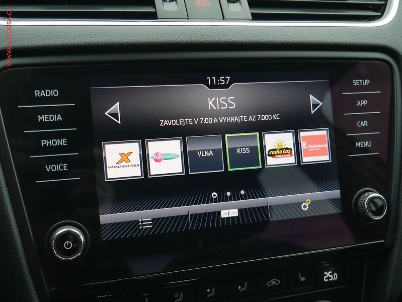 Škoda Octavia (2019) 1.6 TDi, ČR, DSG, LED, autoAC - fotka 12 z 26