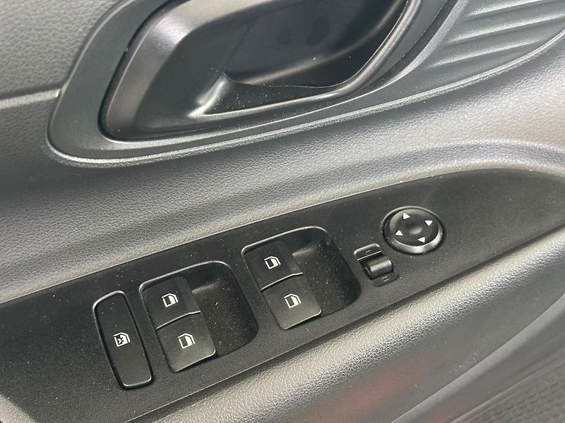 Hyundai Bayon 1.2i,ČR,1.majitel,nehavarované - fotka 18 z 19