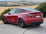 Tesla Model Y LR AWD Tažné EAP Boost Bílý in - náhled 1