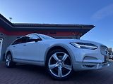 Volvo V90 (2018) 2.0D AWD Ocean Race LED - náhled 46