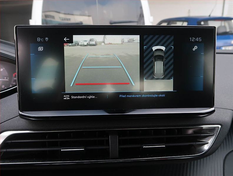 Peugeot 3008 (2022) 1.5 BlueHDi, Automat - fotka 16 z 17