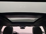Land Rover Range Rover Evoque (2025) D165 R-DYNAMIC SE  AWD AUT - náhled 27