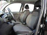 Citroën C3 Picasso (2016) 1.6HDi, 1.maj, AC, tempo - náhled 12