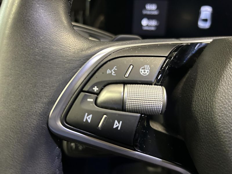 Škoda Superb (2025) 2.0TDi L&K DSG 4x4 Nez.T 142kW - fotka 19 z 32