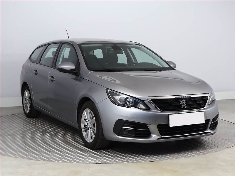 Peugeot 308 (2019) 1.2 PureTech, Serv.kniha - fotografie inzerátu