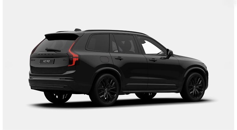 Volvo XC90 (2026) B5 AWD BLACK EDITION PLUS - fotka 5 z 14