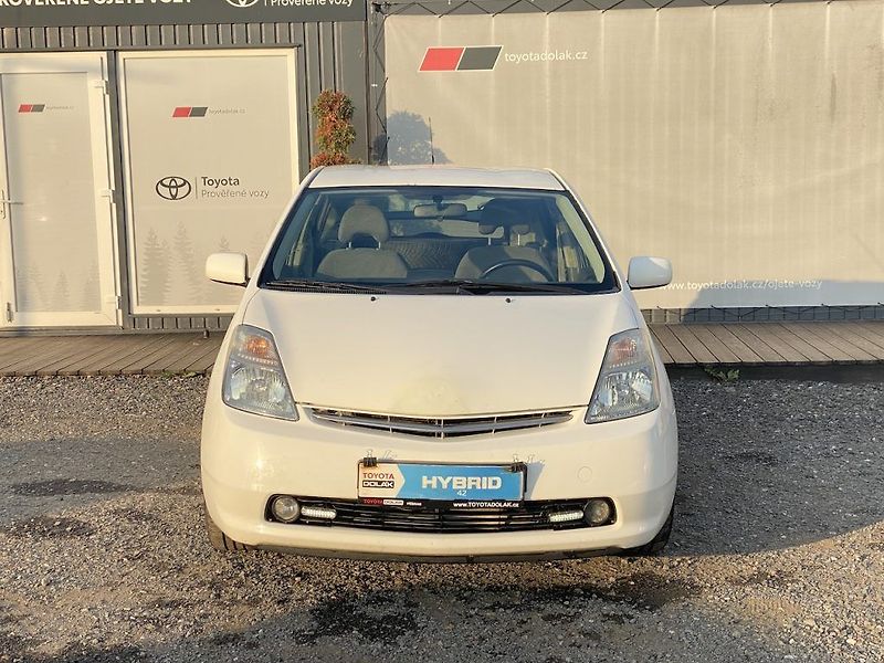 Toyota Prius 1.5HSD, ČR, 2x kola, STK - fotka 3 z 11