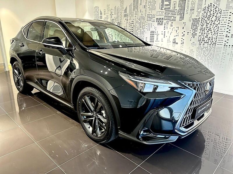 Lexus NX 450h plus 450h+ 2.5 PHEV PRESTIGE - fotka 5 z 10