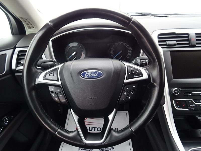 Ford Mondeo (2015) 1.6TDCi,85kW,e.serv.k,navi - fotka 14 z 24