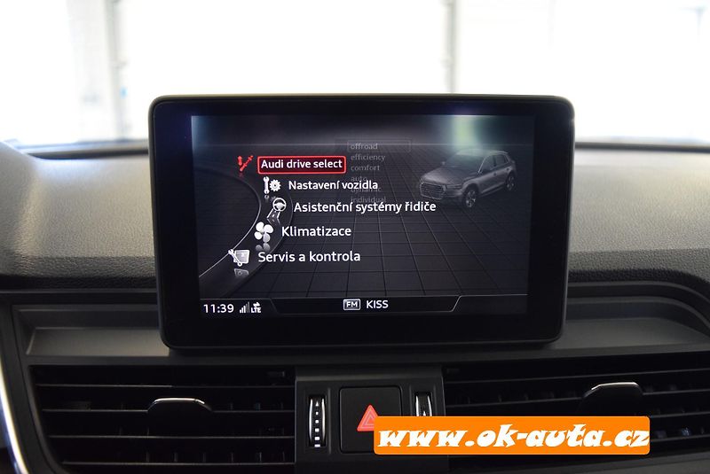 Audi Q5 2.0 TDI QUATTRO PRAV.SERVIS - fotka 50 z 60