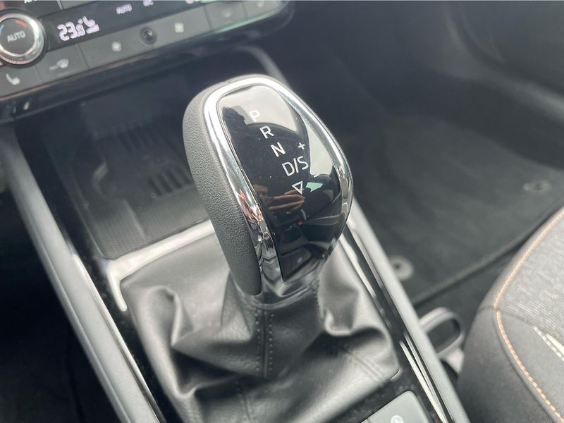 Škoda Kamiq 1.0 TSi DSG 7st. TOP SELECTION - fotka 22 z 26