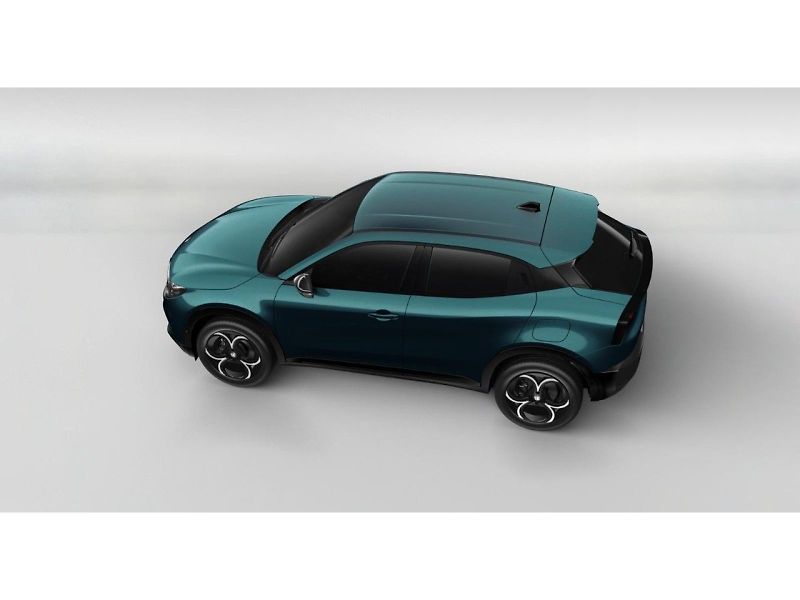 Alfa Romeo Junior (2026) Ibrida 1.2 Turbo Hybrid Q4 145 - fotka 3 z 7