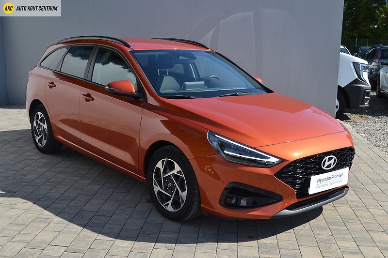 Hyundai i30 WG 1.5T-GDI 103KW DCT FAMILY N - fotka 7 z 41