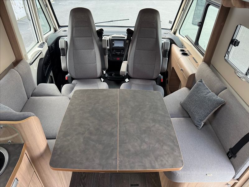 Laika Ecovip 2,3 MTJ 1maj,CZ,Top stav! - fotka 21 z 30
