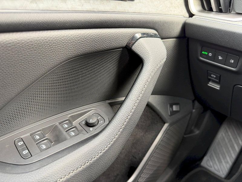 Škoda Kodiaq (2025) 2.0 TDI 4x4 Exclusive Selectio - fotka 11 z 35