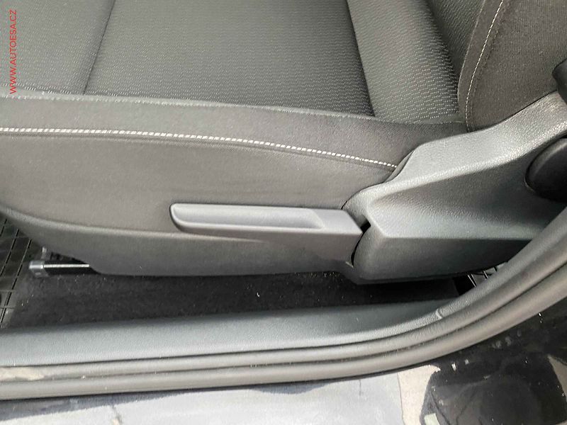 Škoda Rapid (2016) 1.2 TSi, Ambition - fotka 14 z 16