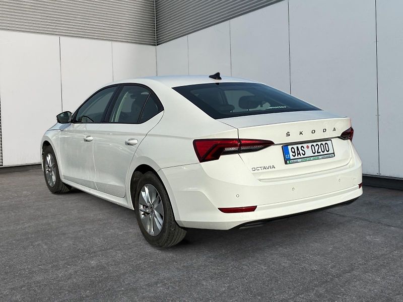 Škoda Octavia (2023) AMBITION 2.0TDI 110kW CZ DPH - fotka 4 z 11