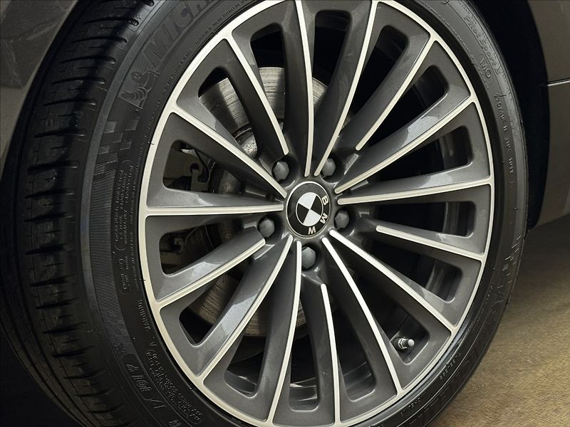 BMW Řada 5 3,0 GT ROZVODY HUD TAŽNÉ ČR - fotka 43 z 47