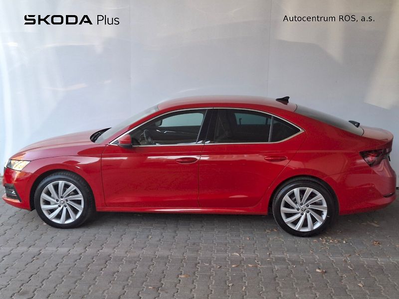 Škoda Octavia (2024) STYLE PLUS TD 110/2.0 A7F - fotka 3 z 37