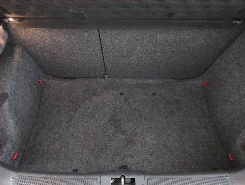 Škoda Fabia (2007) 1.2 12V, nová STK, Tažné - fotka 12 z 12