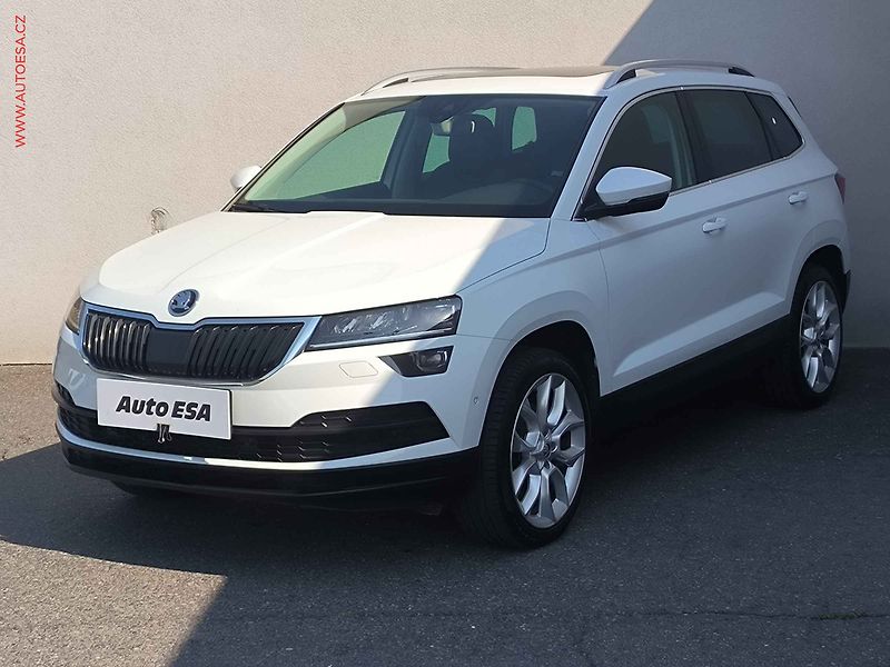 Škoda Karoq (2018) 2.0TDi 4x4, Style, DSG, kůže - fotka 3 z 31