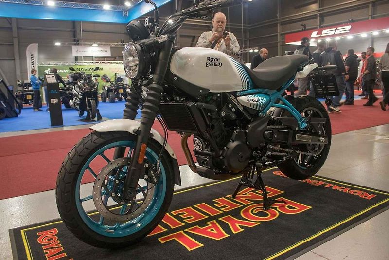 Aprilia Tuono 660