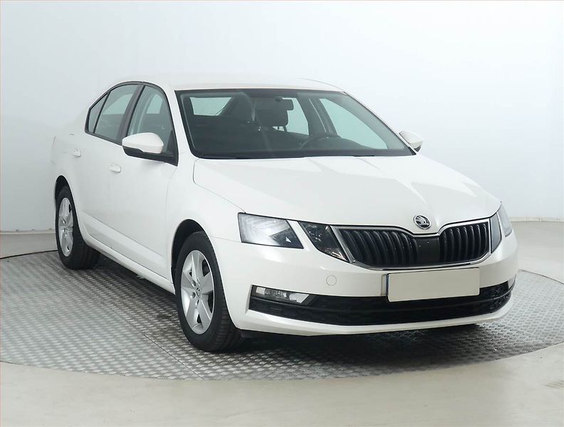 Škoda Octavia (2017) Ambition 1.6 TDI, ČR,1.maj - fotografie inzerátu