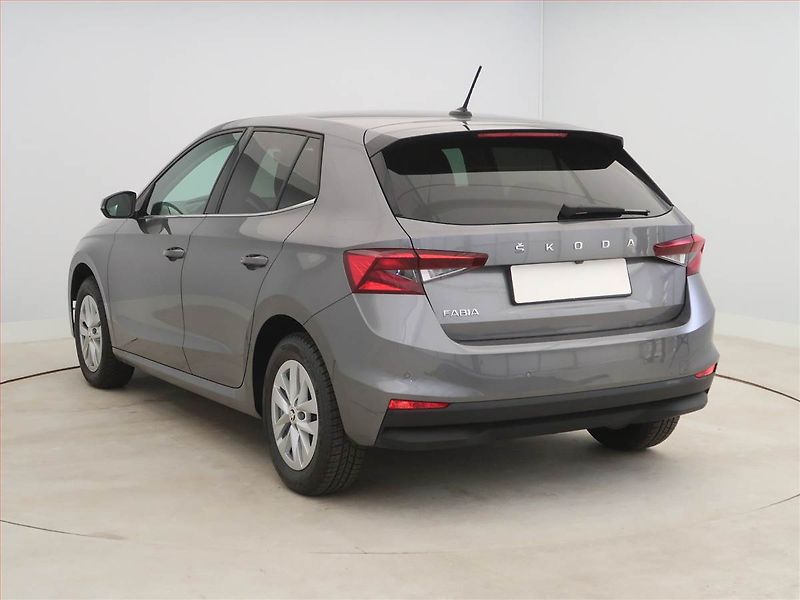 Škoda Fabia (2022) Style 1.0 TSI, Serv.kniha - fotka 4 z 18