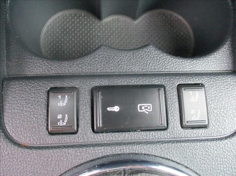 Škoda Fabia 1,2 TSI, aut.klima,serv.kniha, - fotka 22 z 44