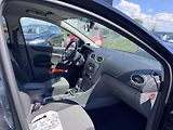 Ford Focus 2.0 TDCi, automat - náhled 19