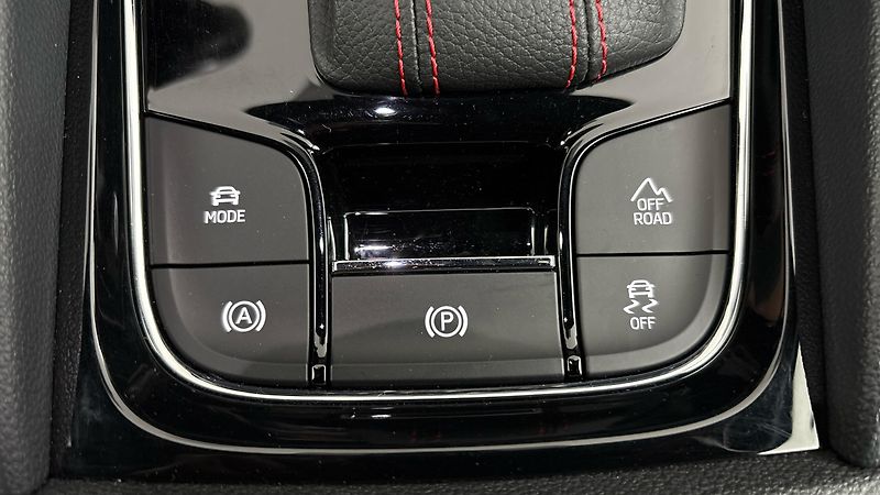 Škoda Kodiaq 2.0 TSI DSG 4x4 RS - fotka 25 z 31
