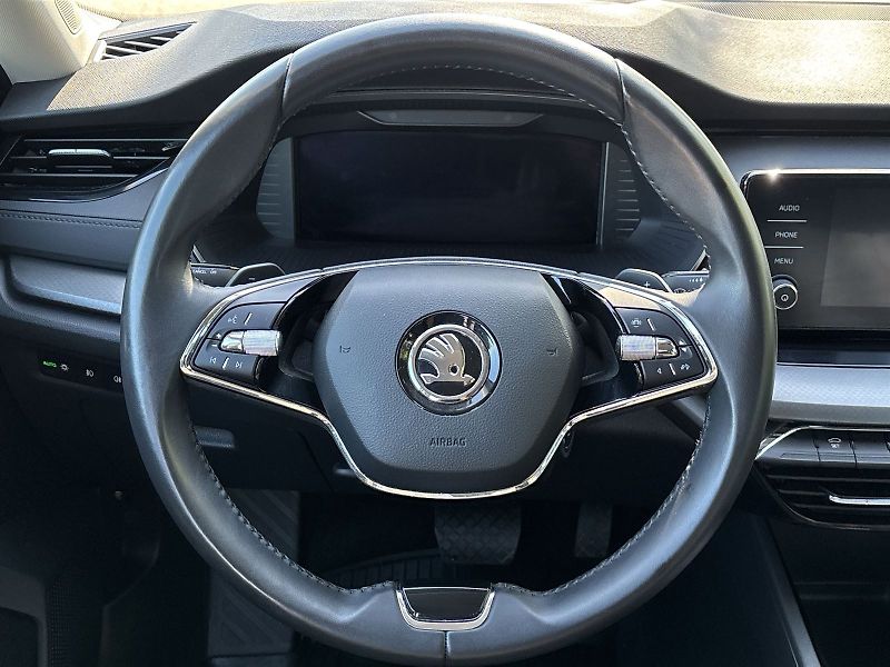 Škoda Octavia (2022) 1.5 TSI M-HEV DSG Ambition+ - fotka 6 z 32
