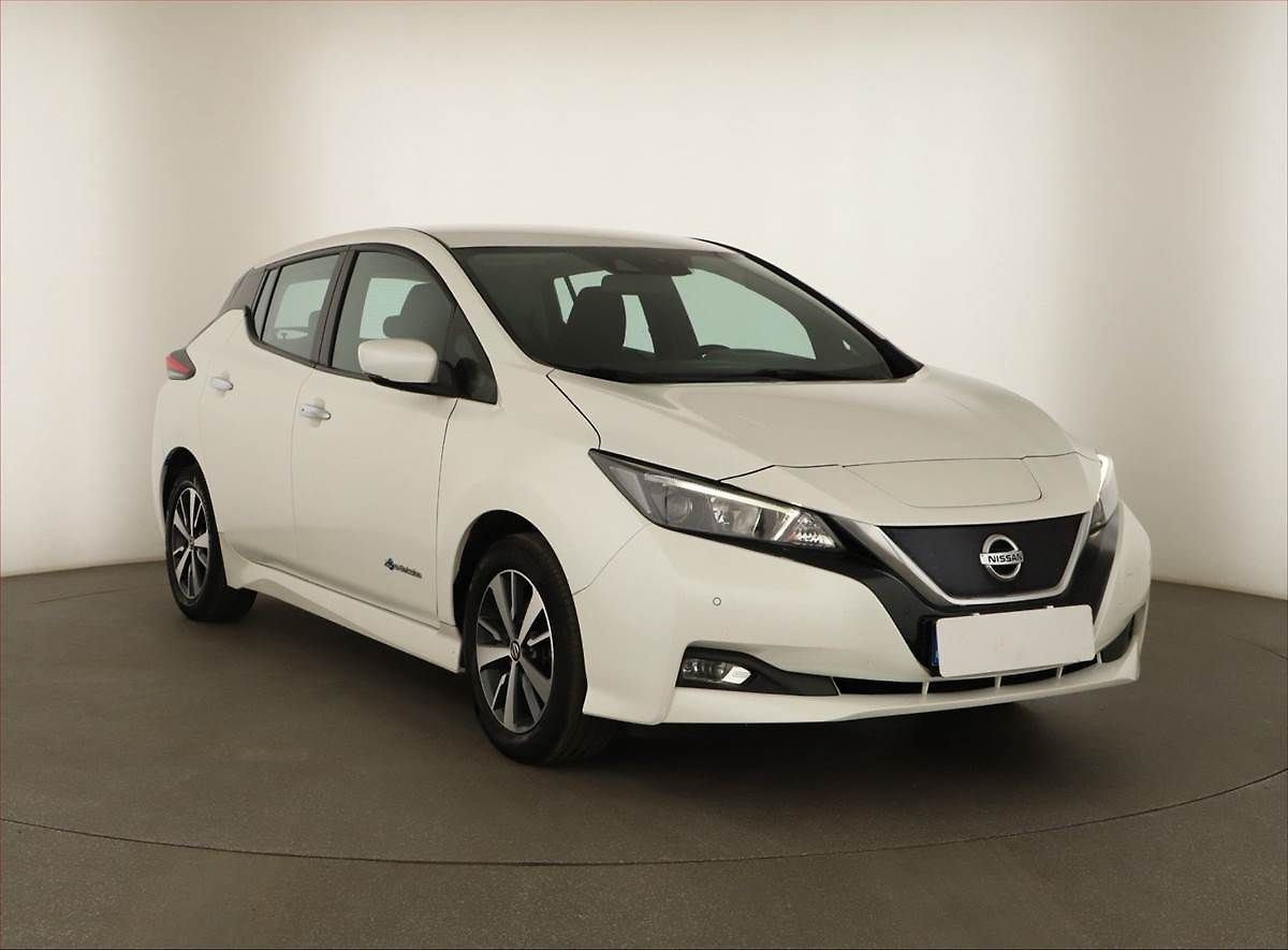 Nissan Leaf 40 kWh, SoH 87%, Automat