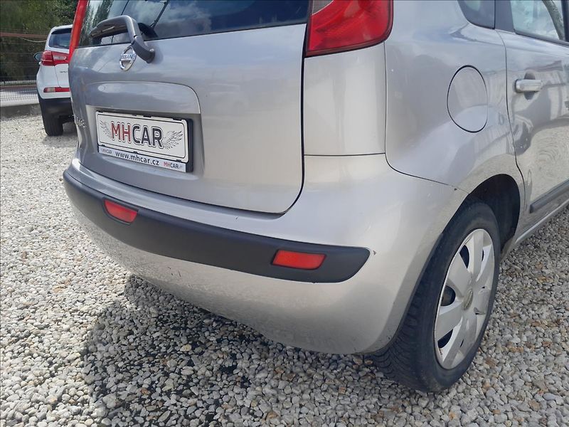Nissan Note 1,4 i - fotka 15 z 41