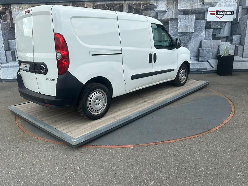 Opel Combo (2012) 1.4i, 70KW, CHLADÍCÍ - fotka 6 z 21