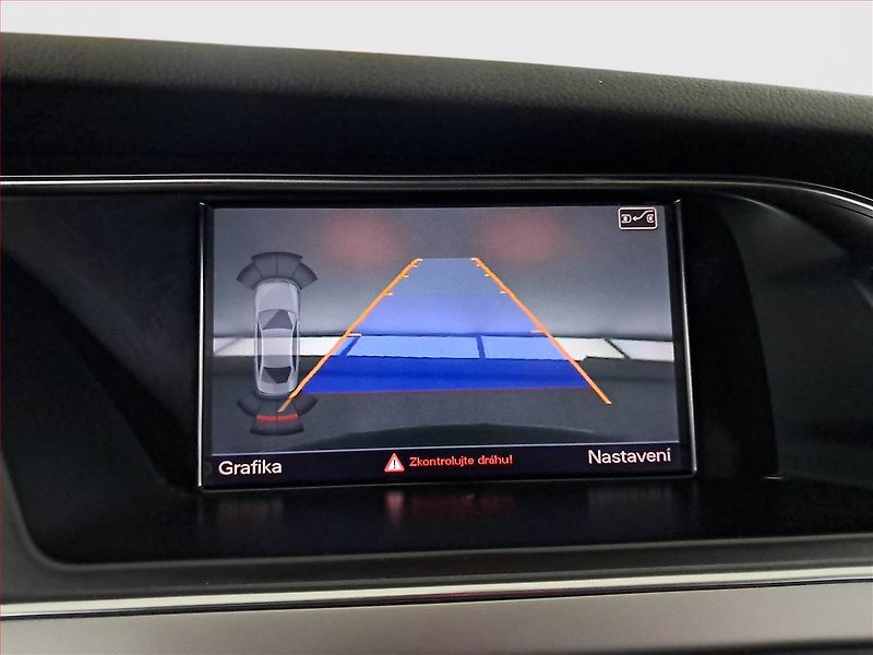 Audi A4 (2014) S-Line 3.0 TDI, 4X4, Automat - fotka 18 z 23