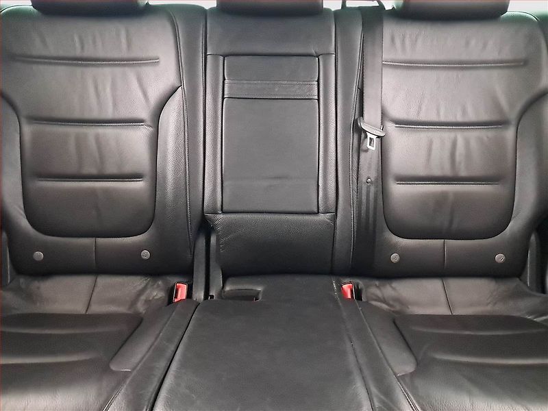 Volkswagen Touareg (2012) 3.0 TDI, 4X4, Automat, Kůže - fotka 10 z 19