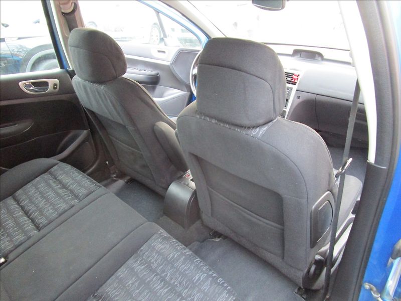 Peugeot 307 1.6HDi  aut. Klima - fotka 20 z 37