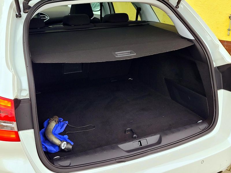 Peugeot 308 bHDi SW CZ původ ČR,CEBIA - fotka 12 z 45