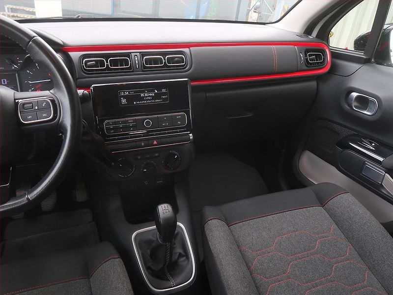 Citroën C3 (2017) Feel 1.2 PureTech, Serv.kniha - fotka 8 z 16