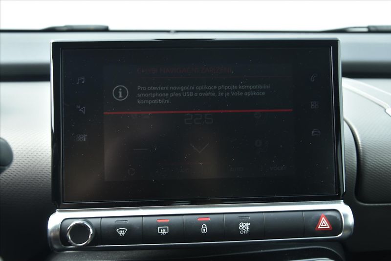Citroën C4 Cactus 1.2i 81kW 1.MAJ SERVIS. KN ČR - fotka 18 z 22
