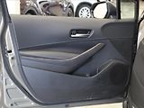 Toyota Corolla 2,0 HEV 135kW TREK 64tkm.ČR - náhled 19