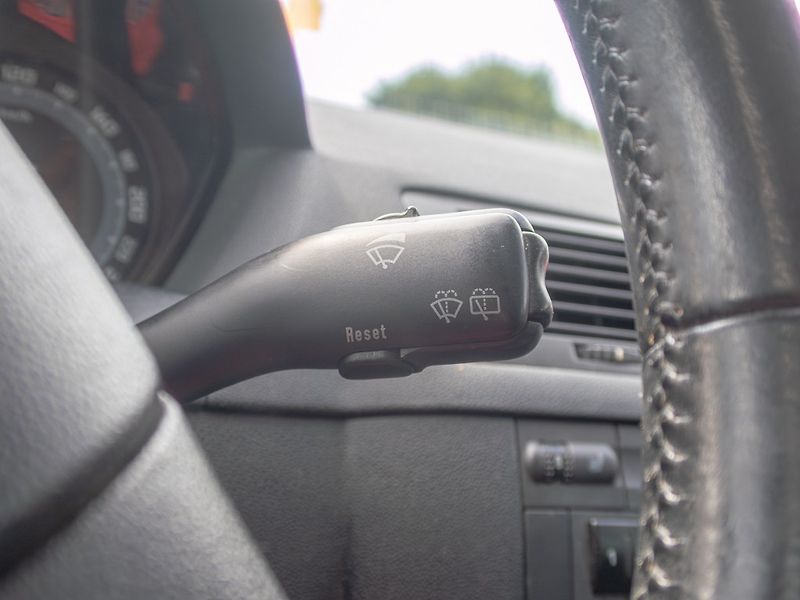 Škoda Fabia (2006) 1.4i 16V 74KW – PO ROZVODECH - fotka 18 z 41