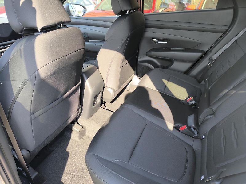 Hyundai Tucson (2026)  1,6 TGDI MT GO CZECH - fotka 10 z 11
