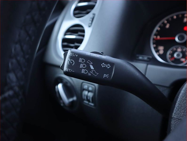 Volkswagen Tiguan (2015) 2.0 TDI, Serv.kniha, Navi - fotka 19 z 19