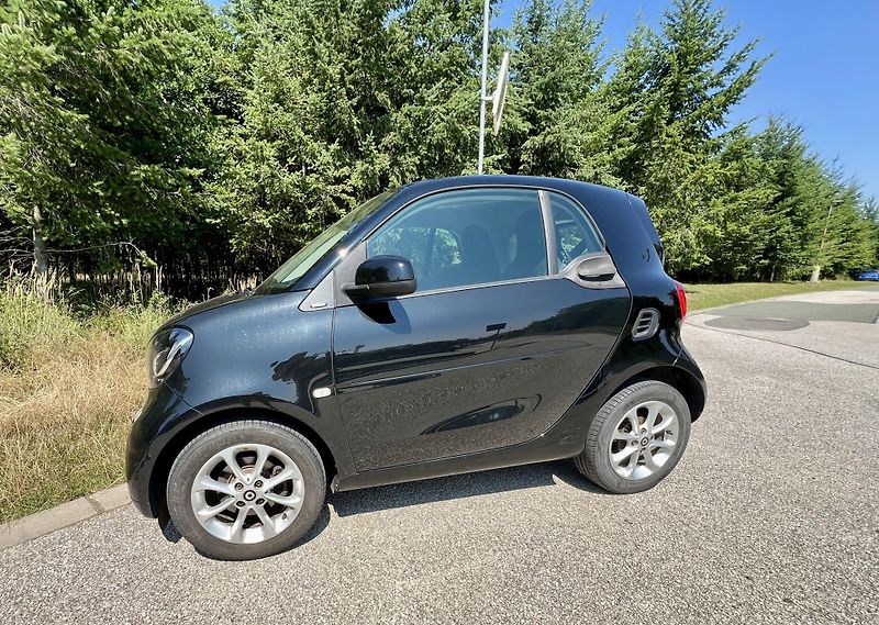 Smart Fortwo (2016) Smart Fortwo Coupé 1.0 52 kW - fotka 2 z 15