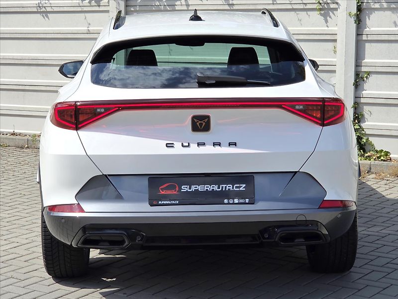 Cupra Formentor 1,5 TSi DSG Tažné Záruka2029 Č - fotka 5 z 15